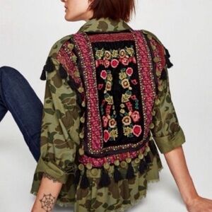 Zara Camo Embroidered Peplum Jacket Size Small